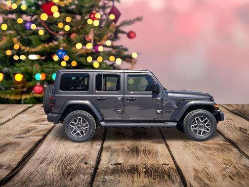 2025 Jeep Wrangler 4-Door Sahara 4x4