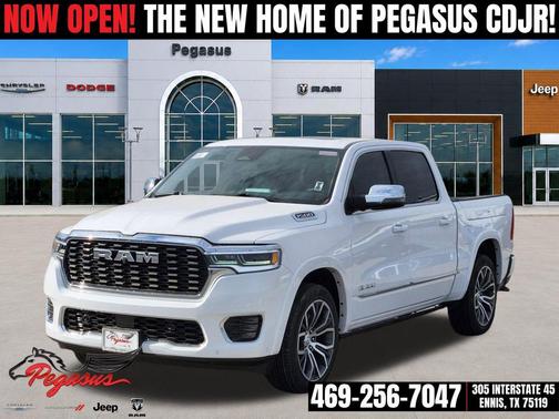 Bright White Clearcoat 2026 RAM 1500 ST