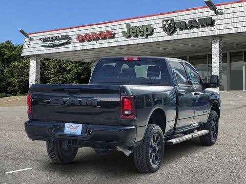 2025 RAM 2500 Lone Star Crew Cab 4x4 6'4' Box