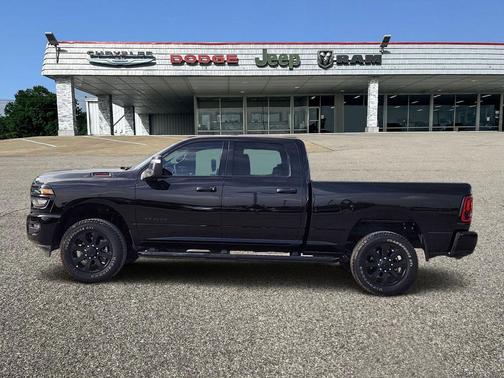 2025 RAM 2500 Lone Star Crew Cab 4x4 6'4' Box