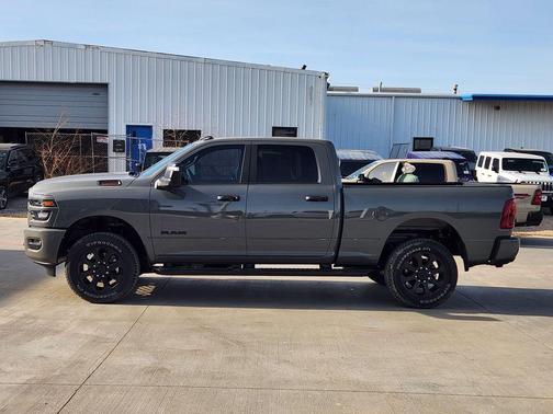 2026 RAM 2500 Lone Star Crew Cab 4x4 6'4' Box