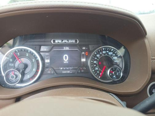 2020 RAM 3500 Laramie Crew Cab 4x4 8' Box