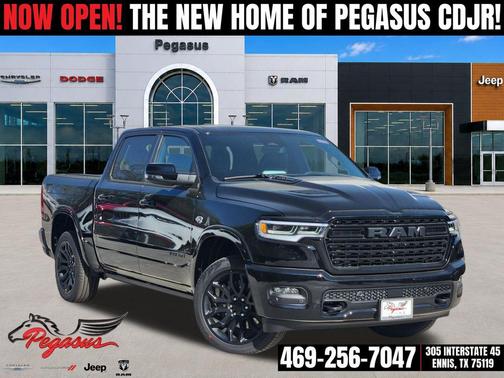 Diamond Black Crystal Pearlcoat 2026 RAM 1500 Limited