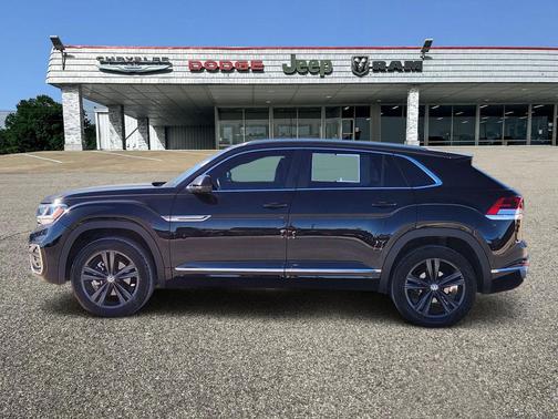 2022 Volkswagen Atlas Cross Sport 3.6L V6 SEL R-Line