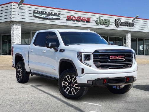 2025 GMC Sierra 1500 AT4