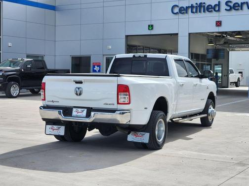 2019 RAM 3500 Lone Star Crew Cab 4x4 8' Box