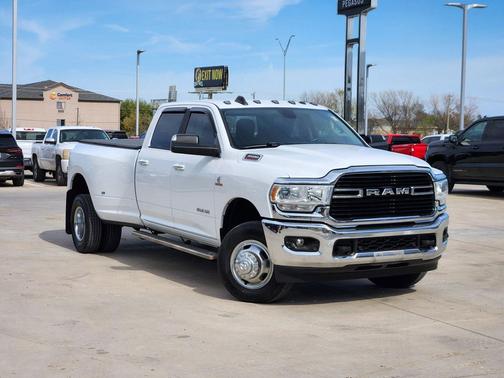 2019 RAM 3500 Lone Star Crew Cab 4x4 8' Box