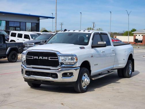 2019 RAM 3500 Lone Star Crew Cab 4x4 8' Box
