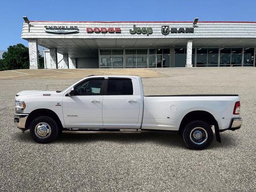 2019 RAM 3500 Lone Star Crew Cab 4x4 8' Box