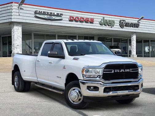2019 RAM 3500 Lone Star Crew Cab 4x4 8' Box