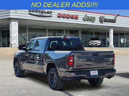 Granite Crystal Metallic Clearcoat 2026 RAM 1500 Big Horn/Lone Star