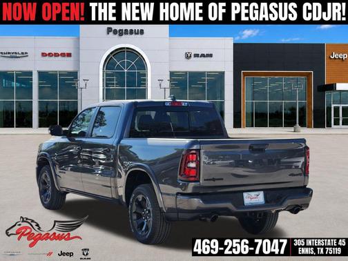 Granite Crystal Metallic Clearcoat 2026 RAM 1500 Big Horn/Lone Star