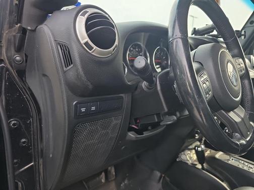 2015 Jeep Wrangler Unlimited Rubicon