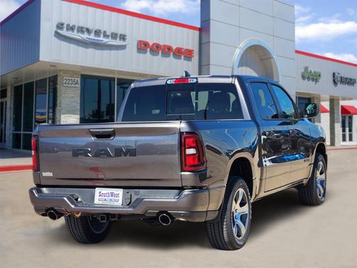 2026 RAM 1500 Express