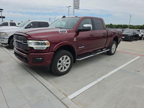 Delmonico Red Pearlcoat 2021 RAM 2500 Laramie Crew Cab 4x4 6'4' Box