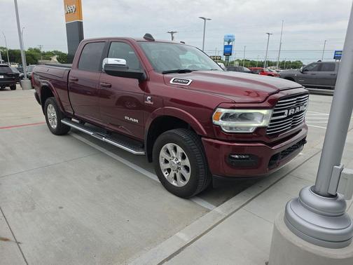 Delmonico Red Pearlcoat 2021 RAM 2500 Laramie Crew Cab 4x4 6'4' Box