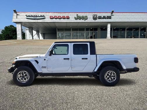 2025 Jeep Gladiator Rubicon