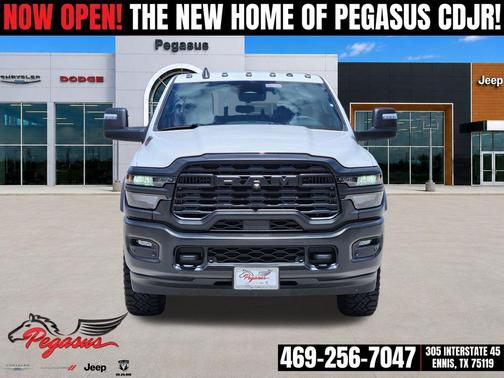 Bright White Clearcoat 2026 RAM 2500 Warlock Crew Cab 4x4 6'4' Box