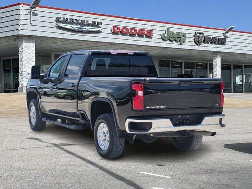 2023 Chevrolet Silverado 3500 LT