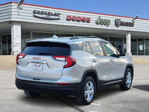 2022 GMC Terrain SLE