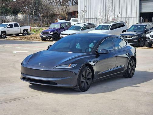 2025 Tesla Model 3 Long Range