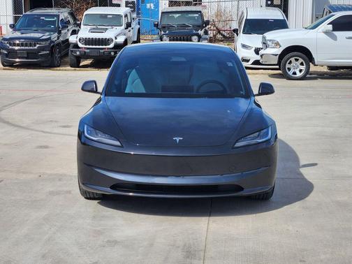 2025 Tesla Model 3 Long Range