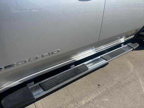 2023 GMC Sierra 3500 SLT
