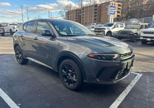 Gray Cray 2024 Dodge Hornet R/T EAWD