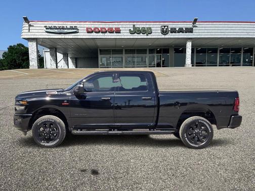 2025 RAM 2500 Lone Star Crew Cab 4x4 6'4' Box