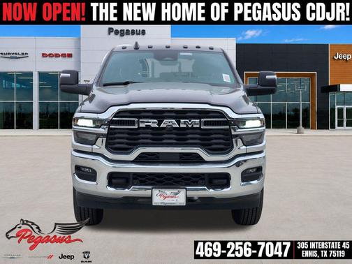 Granite Crystal Metallic Clearcoat 2026 RAM 2500 Tradesman Crew Cab 4x4 6'4' Box