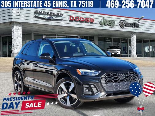 2022 Audi Q5 45 S line Premium Plus