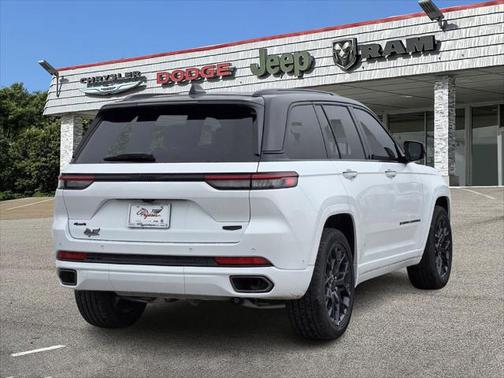 2025 Jeep Grand Cherokee Summit