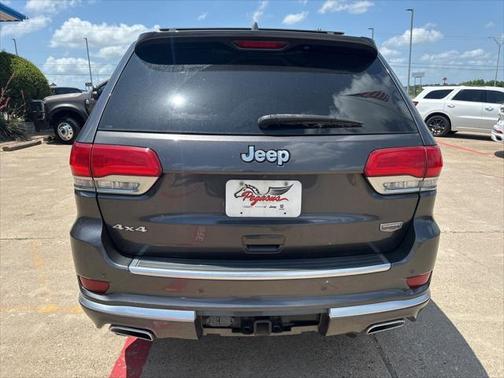 2017 Jeep Grand Cherokee Summit