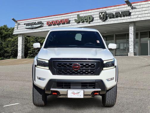 2024 Nissan Frontier PRO-4X