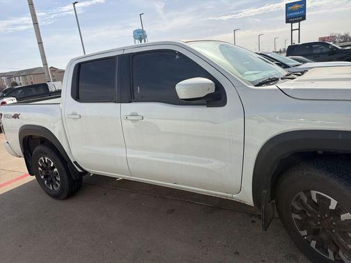 2024 Nissan Frontier PRO-4X