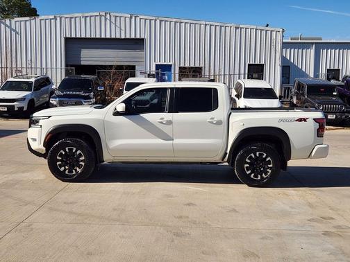 2024 Nissan Frontier PRO-4X