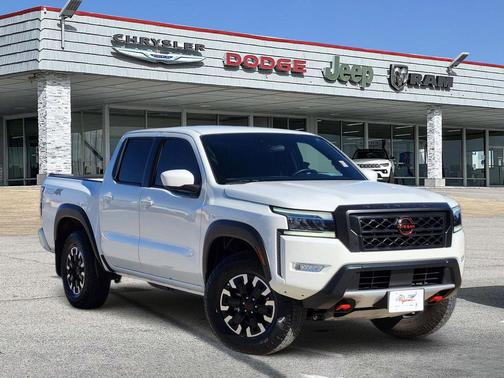 2024 Nissan Frontier PRO-4X