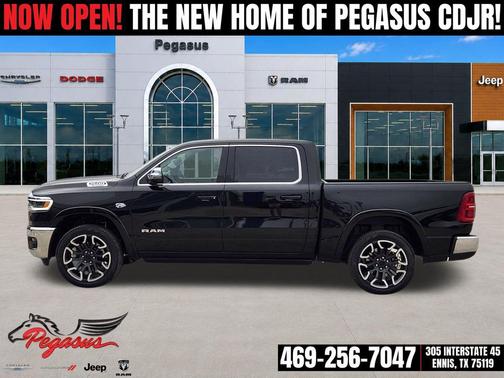 Diamond Black Crystal Pearlcoat 2026 RAM 1500 Longhorn