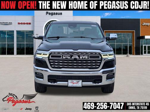 Diamond Black Crystal Pearlcoat 2026 RAM 1500 Longhorn