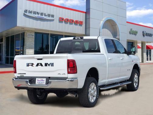 2026 RAM 2500 Laramie Crew Cab 4x4 6'4' Box