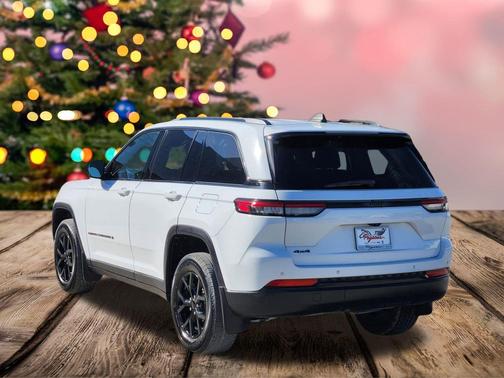 2024 Jeep Grand Cherokee Altitude