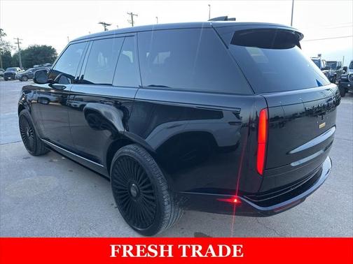 2024 Land Rover Range Rover P400 SE