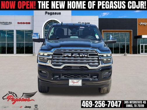 Diamond Black Crystal Pearlcoat 2026 RAM 2500 Longhorn