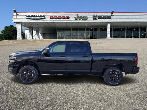 2025 RAM 2500 Lone Star Crew Cab 4x4 6'4' Box