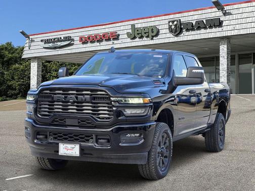 2025 RAM 2500 Lone Star Crew Cab 4x4 6'4' Box