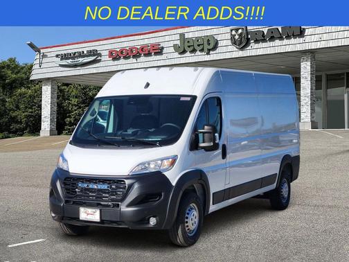 Bright White Clearcoat 2026 RAM ProMaster 2500 Tradesman
