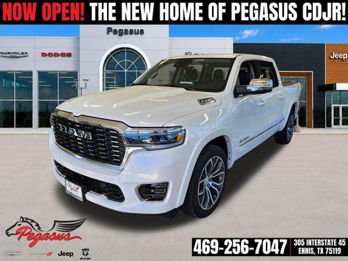 Ivory White Tri-Coat Pearlcoat 2026 RAM 1500 ST