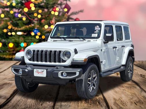 2025 Jeep Wrangler 4-Door Sahara 4x4