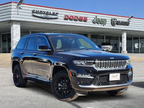 2022 Jeep Grand Cherokee Summit