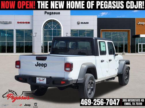 Bright White Clearcoat 2026 Jeep Gladiator Sport